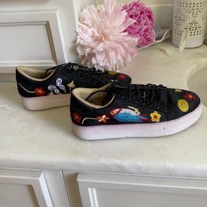 Kinki Gerlinki street wear tennis shoes